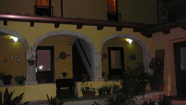 B&B Gli Archi Sinnai Exterior photo